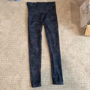 Spanx camo legging